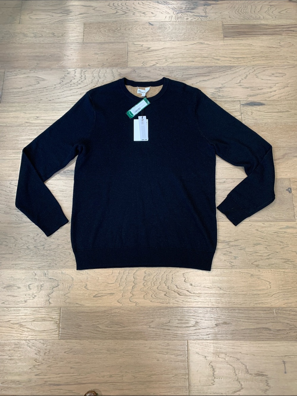 NWT The Commons Classic Black Crewneck Essential Sweater Size Large